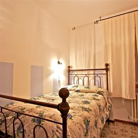 La Casa Di Elide Pensjonat