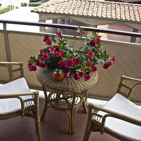 La Casa Di Elide