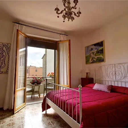 La Casa Di Elide 3*
